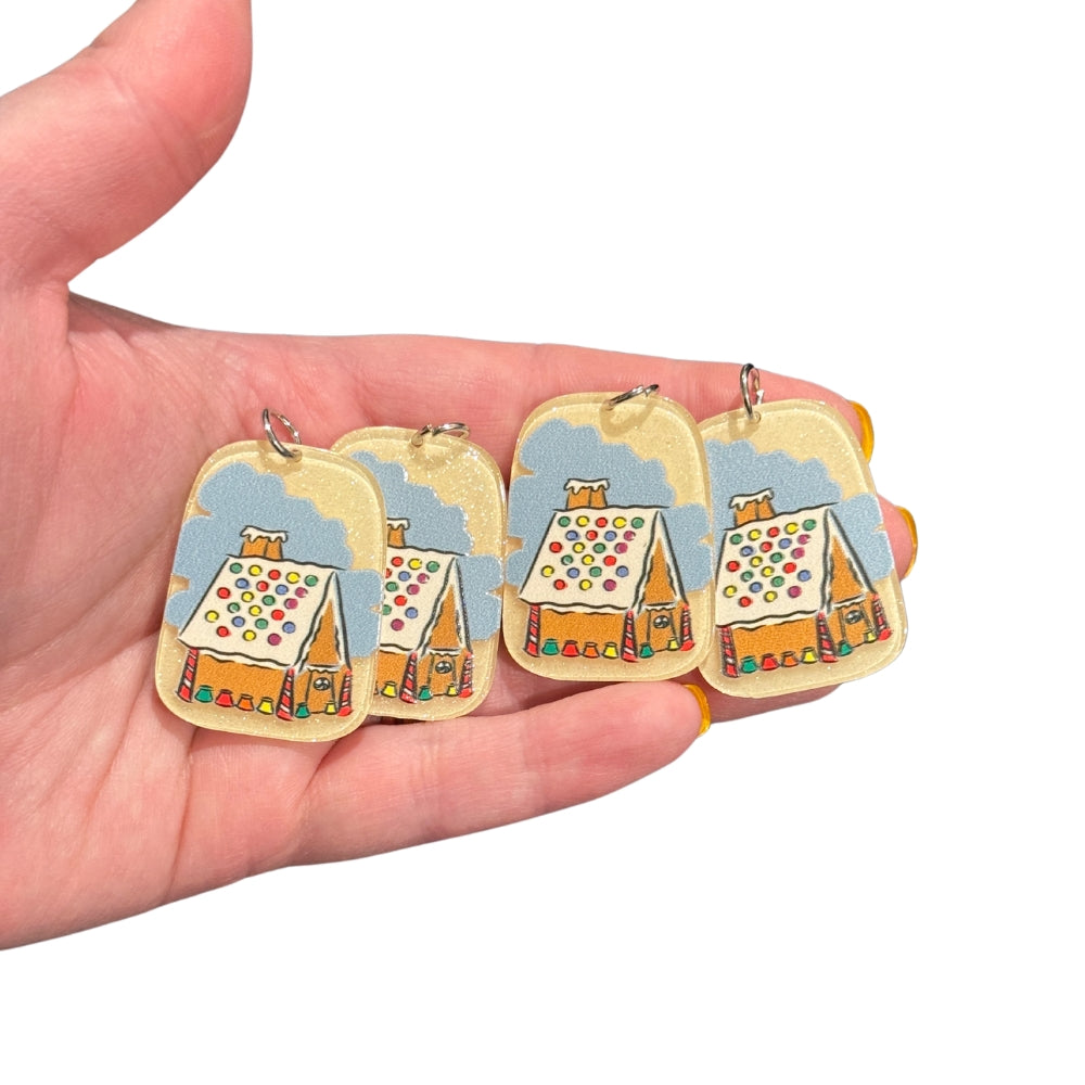 4pcs Classic Gingerbread House Cookie Charms