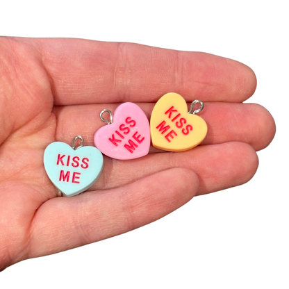 9pcs Kiss Me conversation heart charms