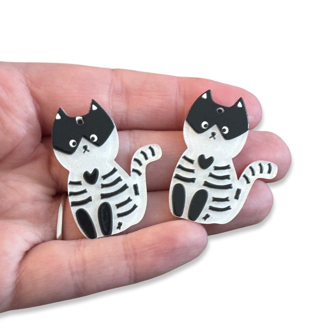 6pcs Cute cat skeleton charms