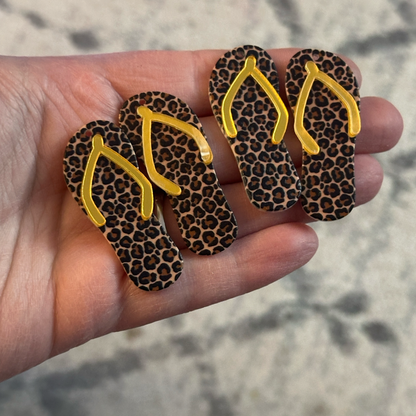 4pcs Animal print flip flop charms