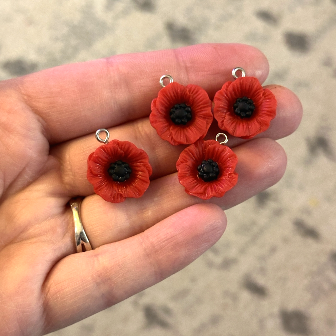 4pcs Poppy Flower Charms LAST SET!!!