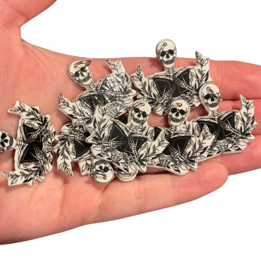 8pcs Skeleton reading book Charms