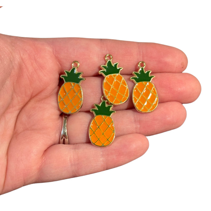 4pcs Gold Pineapple charms