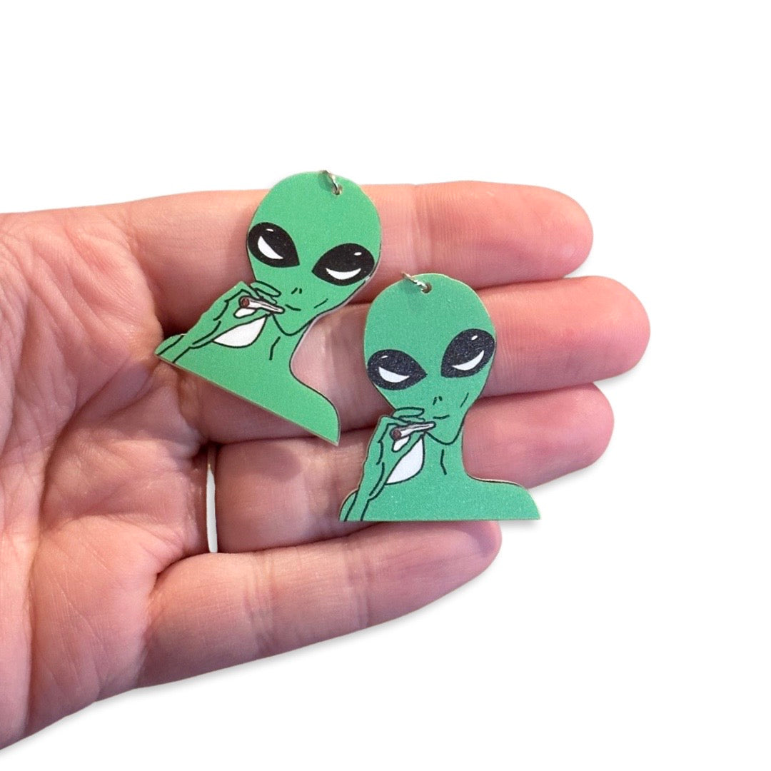 2pcs Alien Earthling smoking joint charms