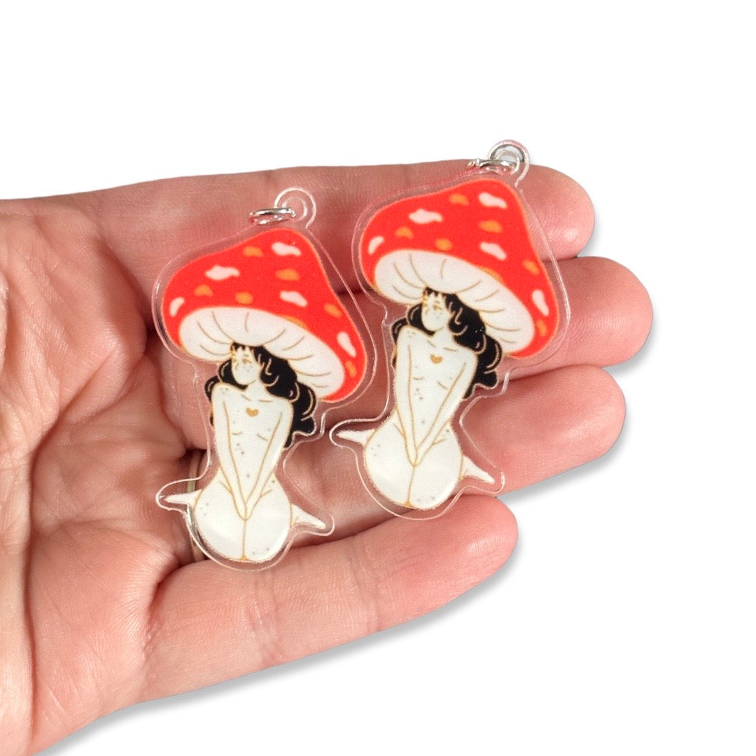 4pcs woman on knees red mushroom Charms